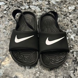 Nike Kawa 8C Baby Toddler Slide fits 5.5 - 6